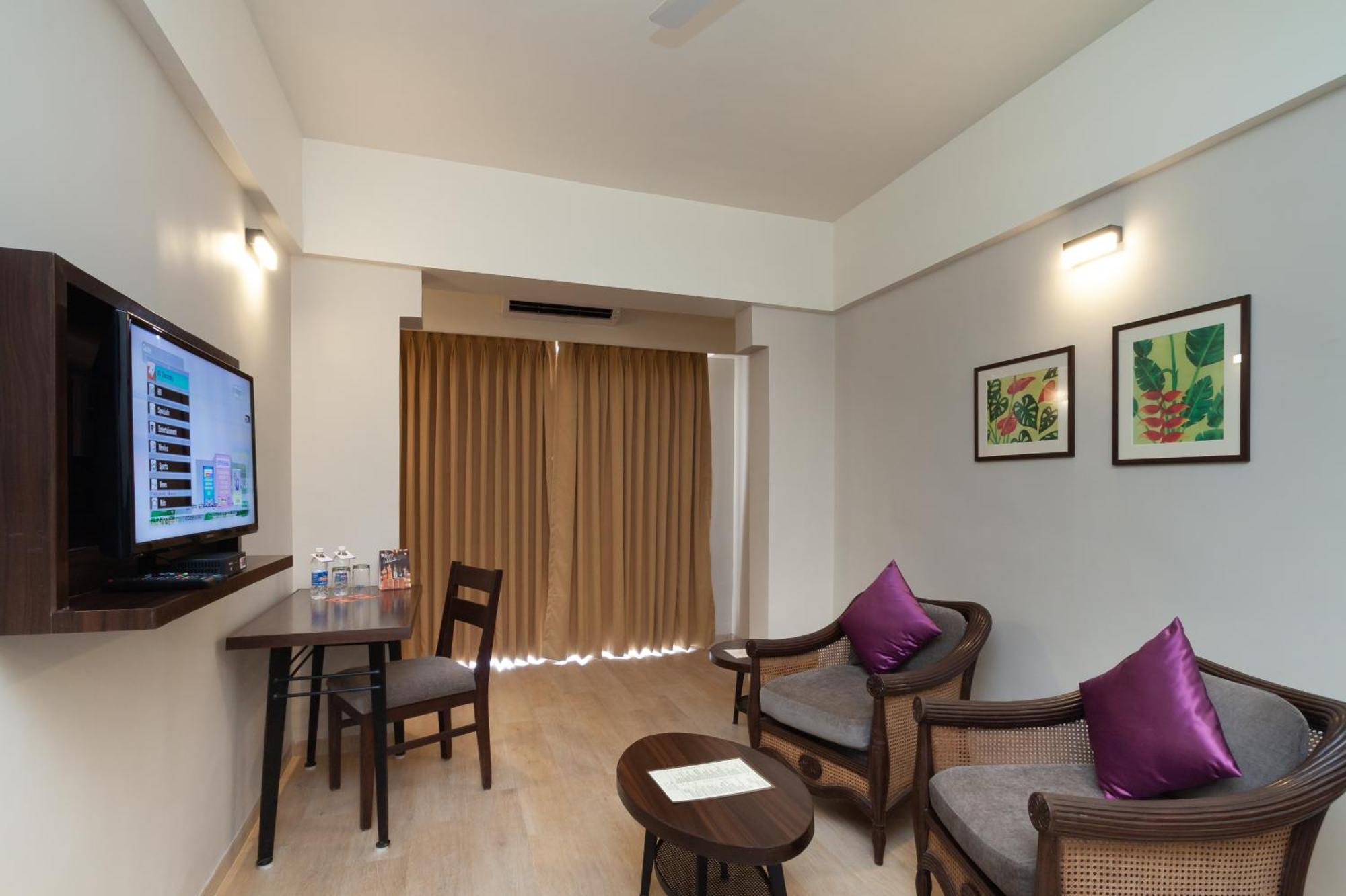 Somy Plaza Calangute Goa - Formerly Somy Resort Kültér fotó